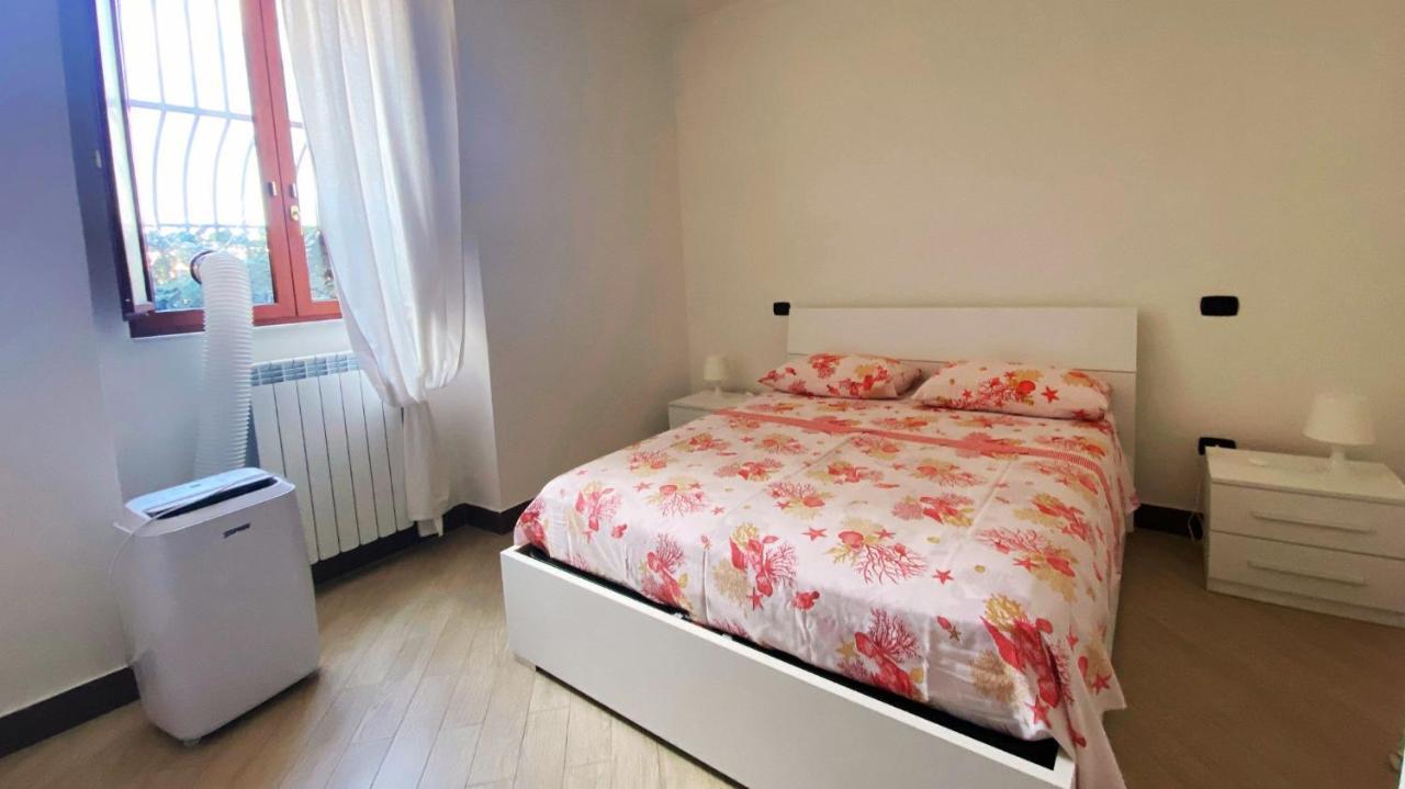 La Soffitta Vicino Al Mare Lägenhet Castellammare di Stabia Exteriör bild